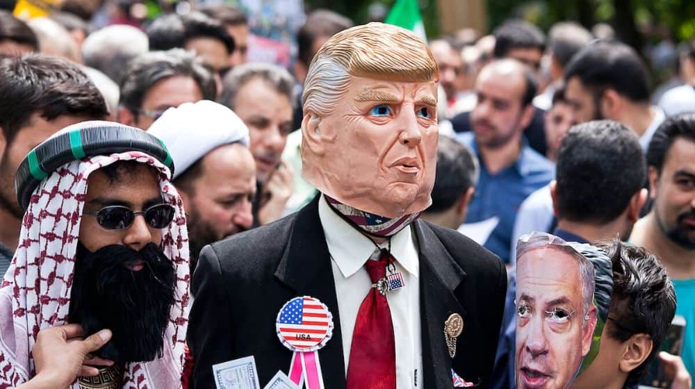 Rally in Iran with Donald Trump puppet | Protests Erupt After Iranian Government Admits Shooting Down Airplane | Featured