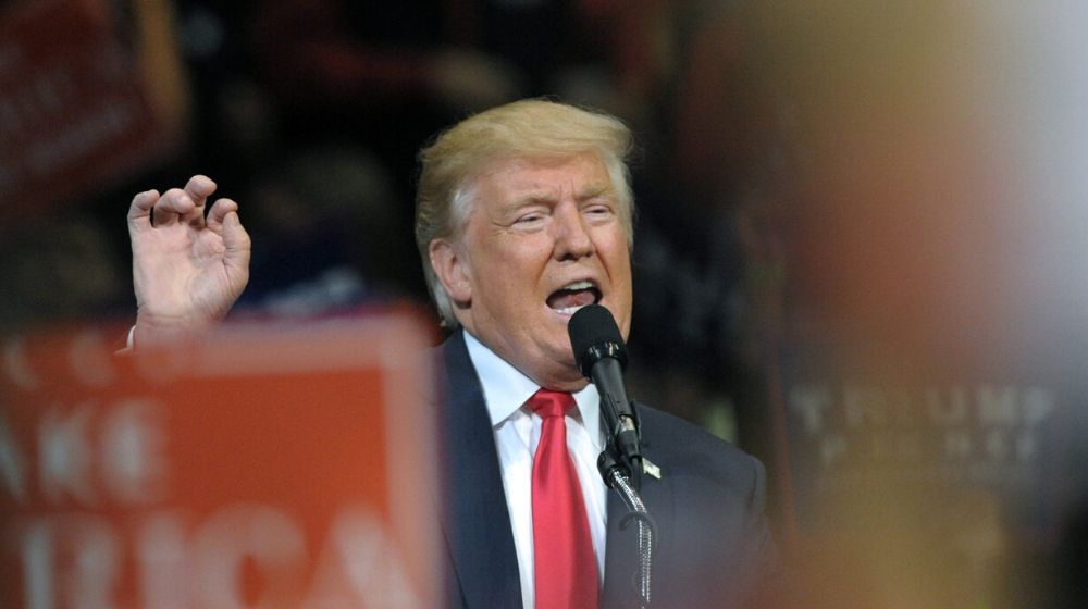 President Donald Trump | Democratic Challenge to Trump Limited | Featured
