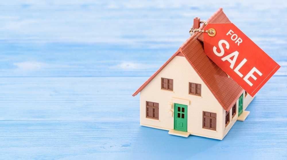 Sales of Existing Homes Decreased in April, Lowest Level Since June 2020-ss-Featured