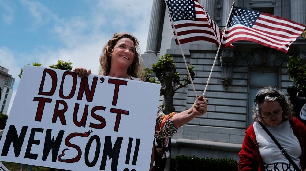 Sketchy CA Dem Gov Newsom Ordered to Pay 1.35 Million for Church Discrimination-ss-Featured