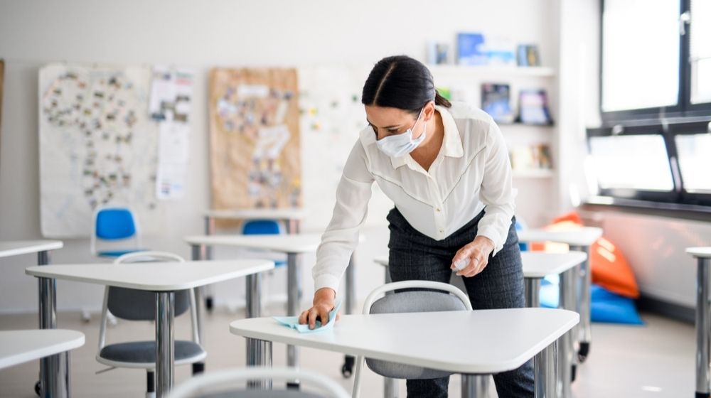 Teacher Back at School After Covid-19 Quarantine and Lockdown | Southern Schools Push to Reopen | Featured