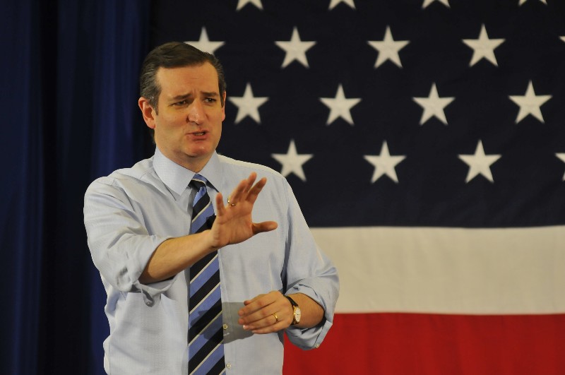 Texas Senator Ted Cruz speaks in Nashua-Biden Cages