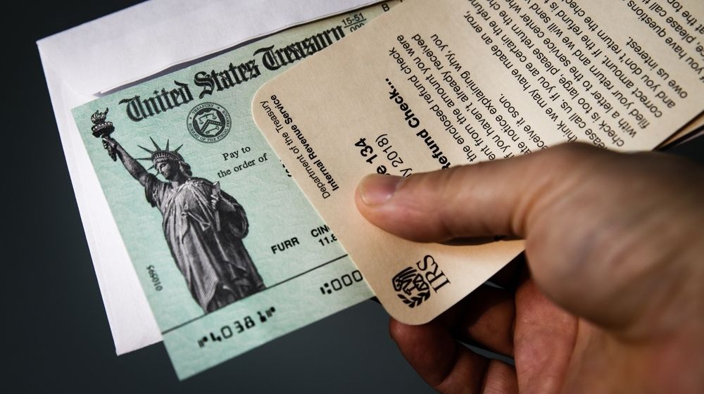 US Economic Impact Stimulus Payment | Second Stimulus Package Hitting Roadblocks | Featured