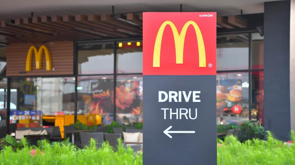 Mc Donalds Drive Thru | Climate Change Enemy Number One: Fast Food Drive-Thrus | featured