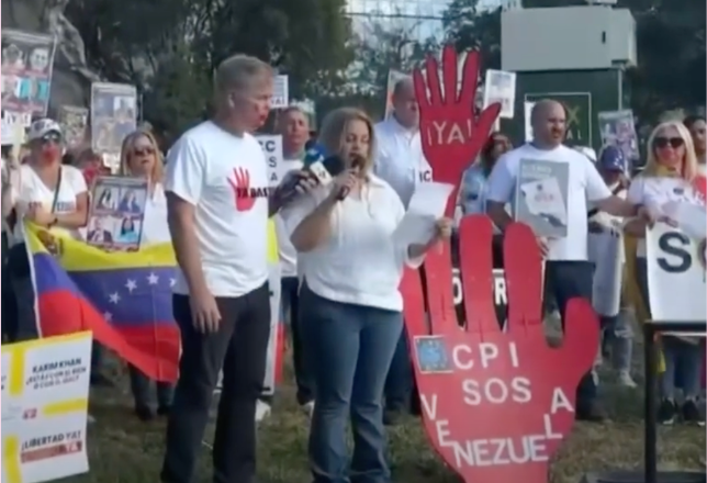 Homeland Security to End Temporary Protected Status for 300,000 Venezuelan Migrants in the U.S.
