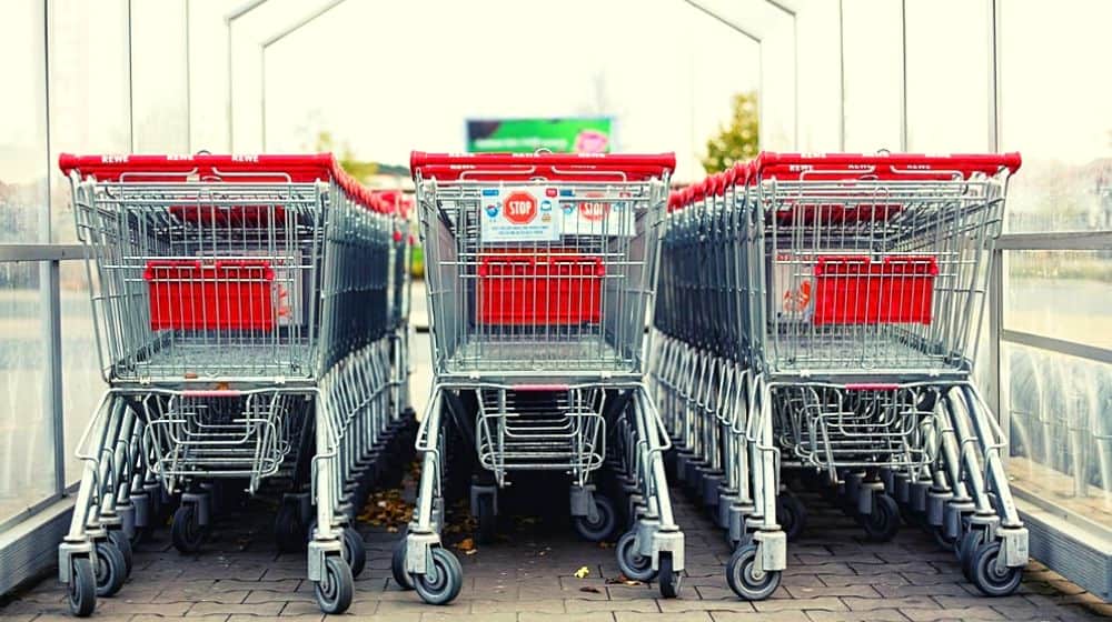 supermarket cart | White House Warns Americans to Avoid Grocery Shopping as Coronavirus Hits Apex | Featured