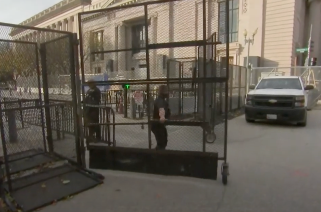 A Day Before the Election, Fences Go Up Around Washington DC to Increase White House Security